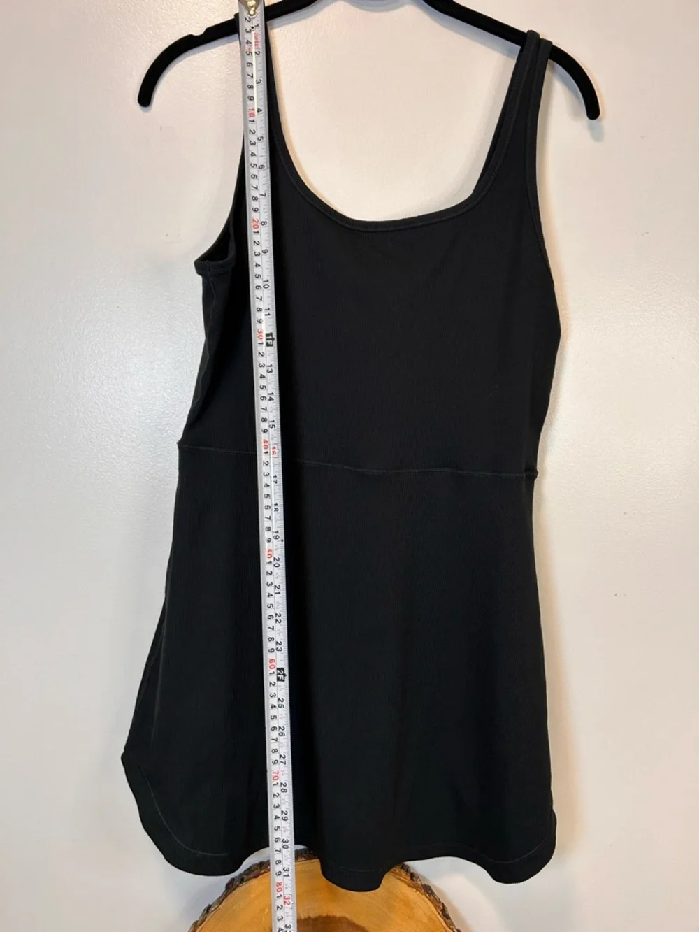 Nike One Dri-FIT Black Scoop Neck Athletic Dress Built in Shorts Women’s Large - Picture 8 of 9